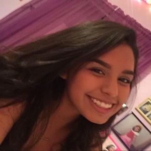 Meet your Posher, Angelica